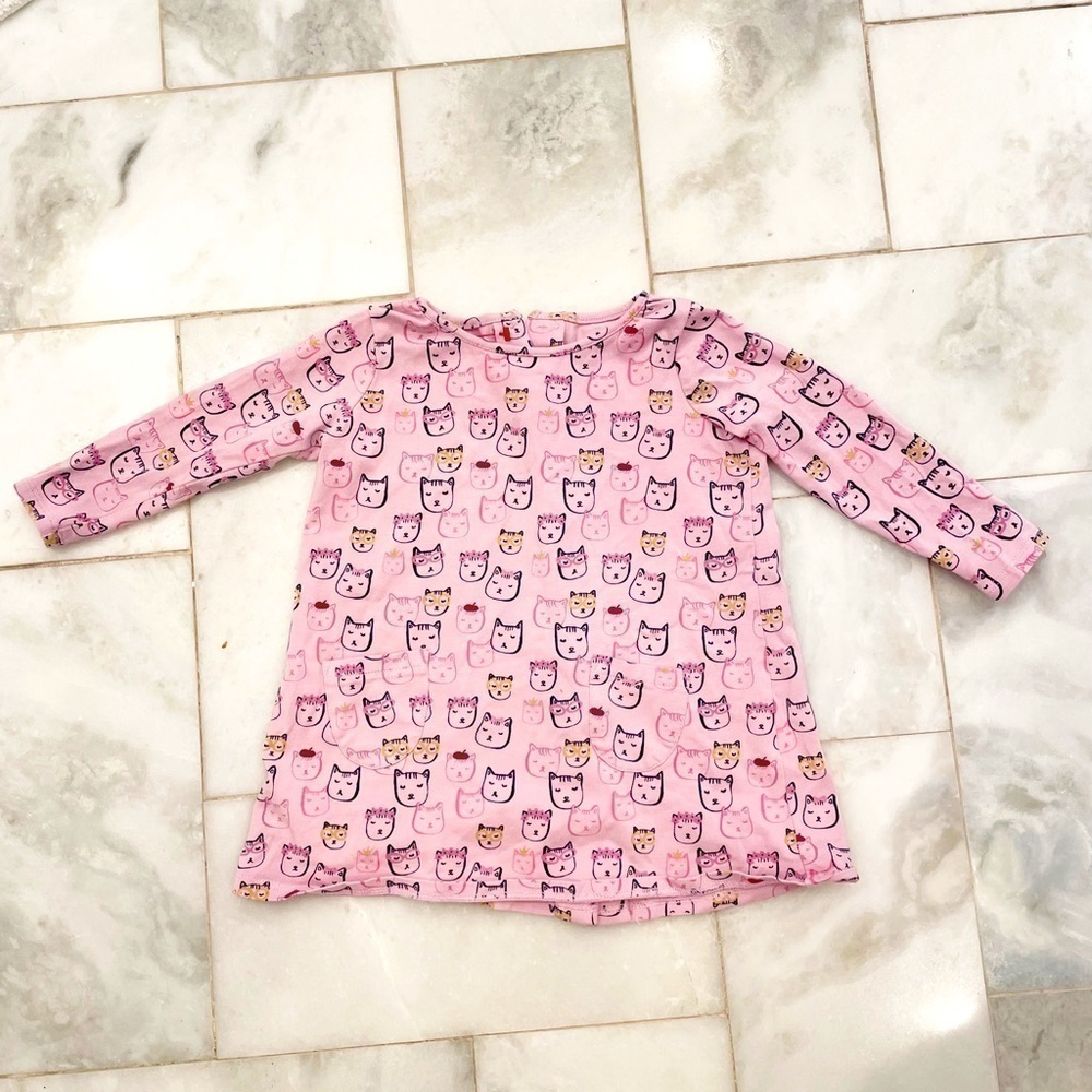 Egg girls cat patterned top